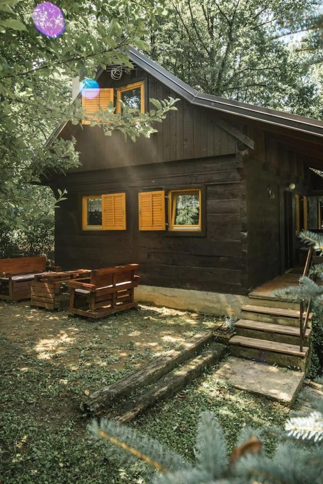 Wooden House Near The River Kupa Kamanje Exterior foto